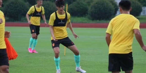 kaiyun-命运的捉弄？刘祝润“折”在体温计 刘若钒枯木逢春